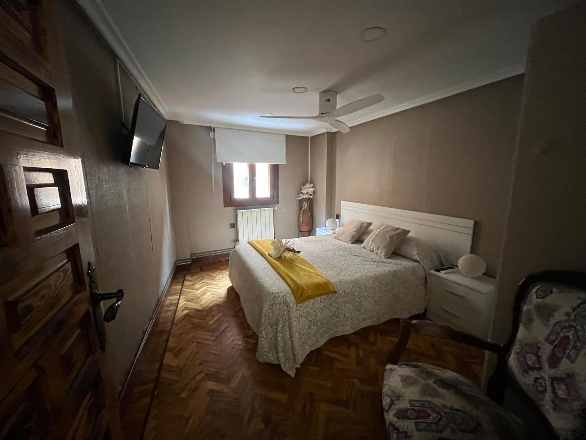 Casa Zurradores Tudela Ngoại thất bức ảnh