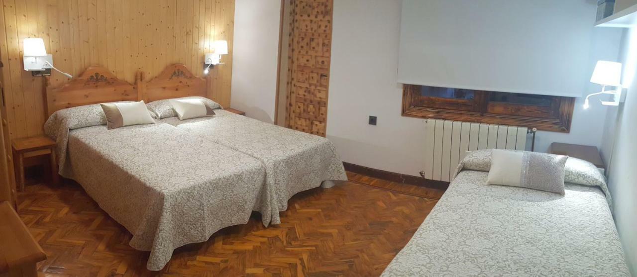 Casa Zurradores Tudela Ngoại thất bức ảnh